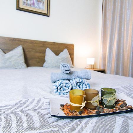 Best Apartment Central Хунедоара Екстериор снимка