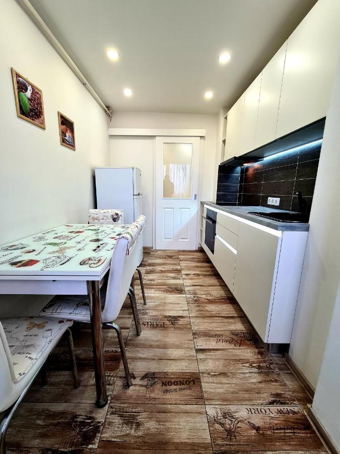 Best Apartment Central Хунедоара Екстериор снимка