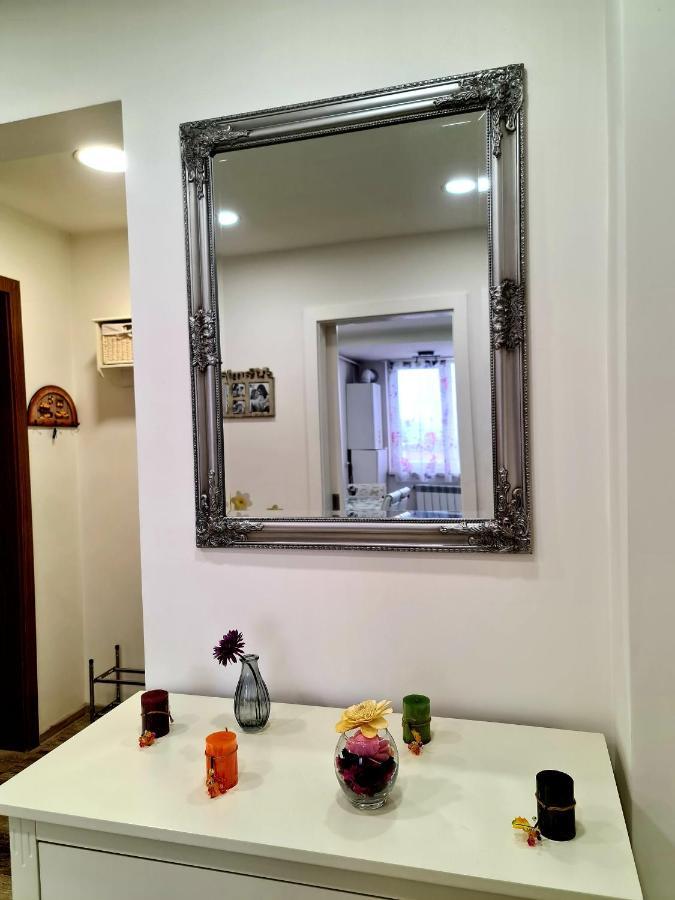 Best Apartment Central Хунедоара Екстериор снимка