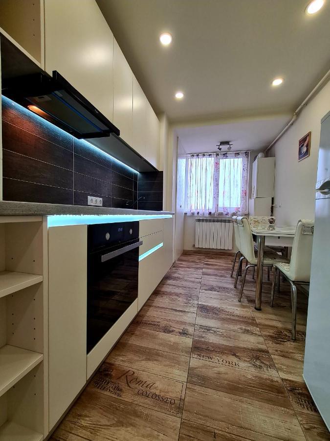 Best Apartment Central Хунедоара Екстериор снимка