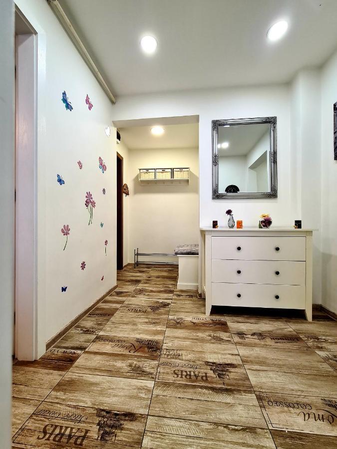 Best Apartment Central Хунедоара Екстериор снимка