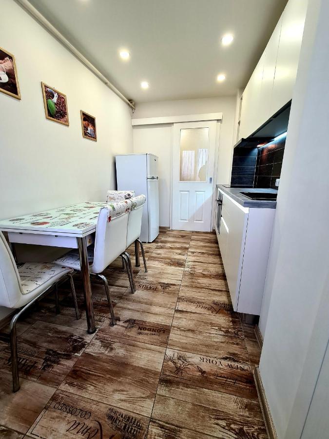 Best Apartment Central Хунедоара Екстериор снимка